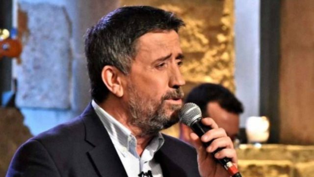 Ανατροπή με το «Στην Υγειά μας» – Επιστρέφει σε άλλο κανάλι – «Χουνέρι» στον Σπύρο Παπαδόπουλο