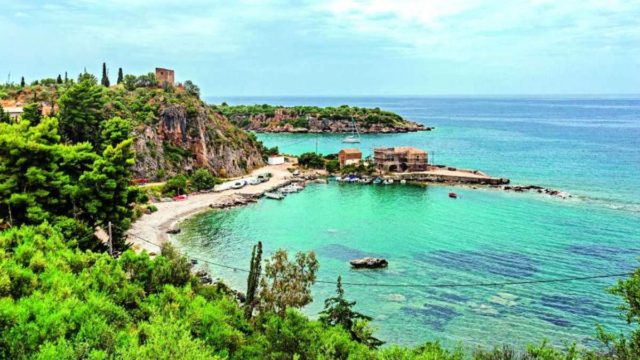 5+1 υπέροχοι προορισμοί από τον Τάσο Δούση για ολιγοήμερες διακοπές
