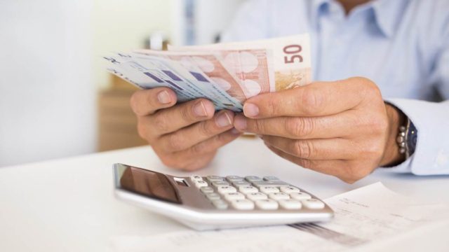 Κούρεμα χρεών μέχρι και 80% για πρώτη φορά στην Ελλάδα – Τι έγινε με τις 420 δόσεις