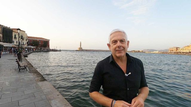 Τριήμερο Αγίου Πνεύματος: Κορυφαίες προτάσεις από τον Τάσο Δούση και δύο αρχοντικά ξενοδοχεία με πέτρα