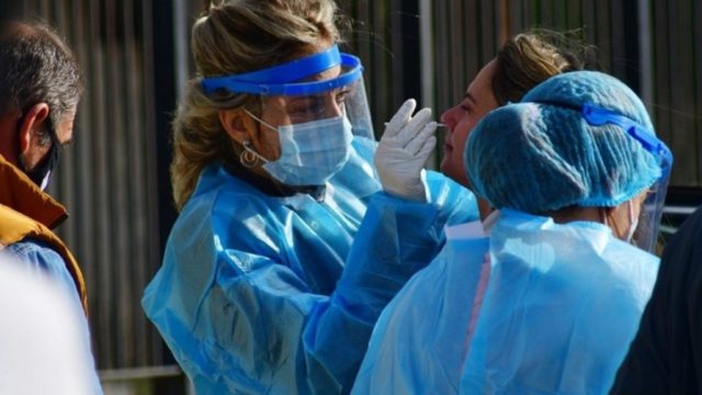 Κορωνοϊός: 394 νέα κρούσματα, 301 διασωληνωμένοι και 20 θάνατοι