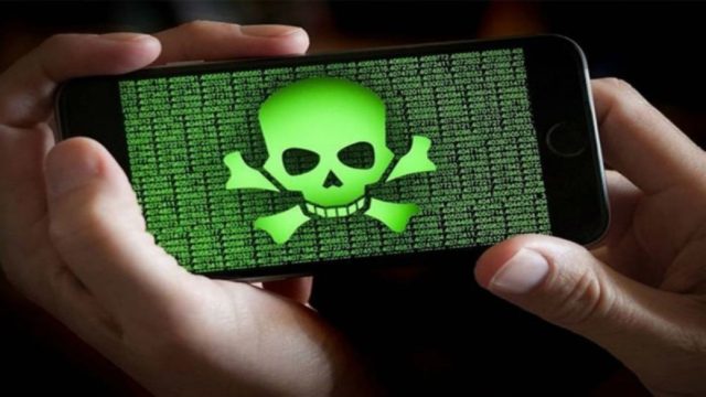 Κινητό: 25 εφαρμογές έκλεβαν στοιχεία χρηστών του Facebook!