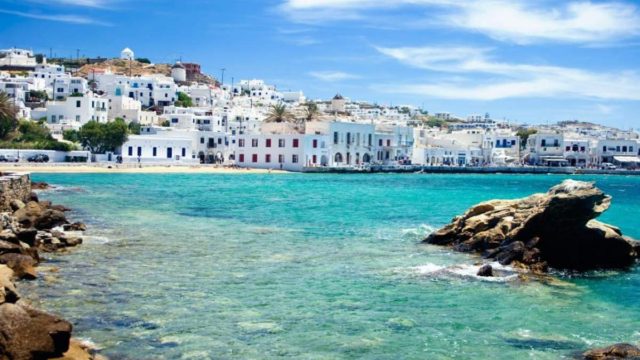 Μύκονος: Το ακριβότερο ξενοδοχείο στο νησί των ανέμων – Κοστίζει 4.000 ευρώ η βραδιά