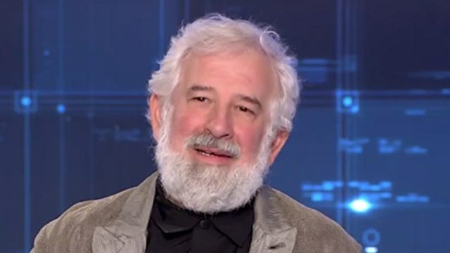 Μεγάλο «χουνέρι» σε Πέτρο Φιλιππίδη – Τον… εξαφανίζουν από την τηλεόραση