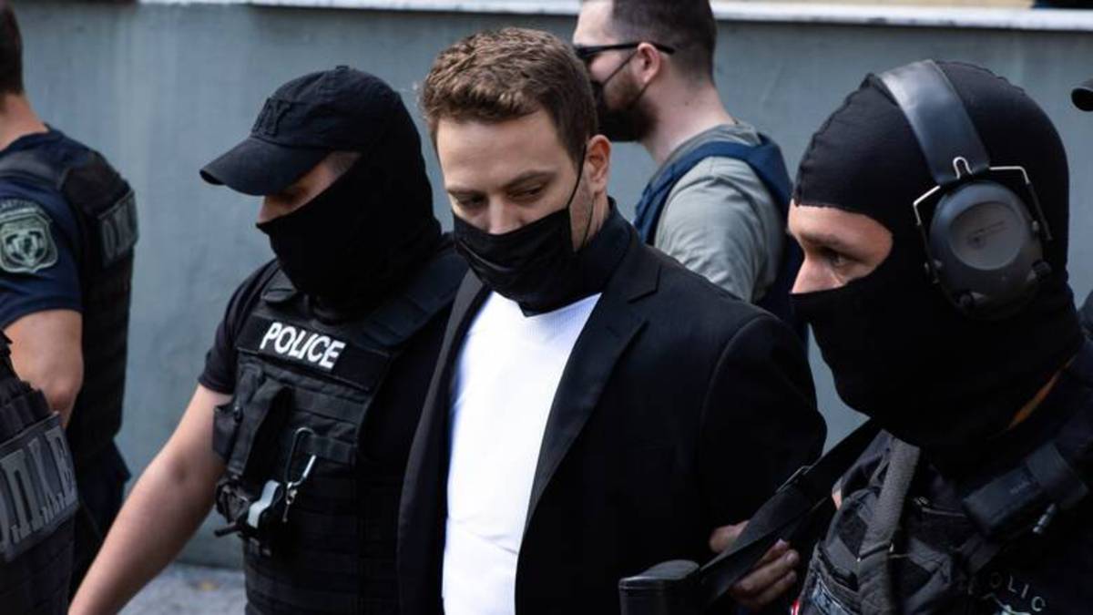 Ο Μπάμπης… στον κόσμο του: «Βάλτε με να δουλέψω να περνά η ώρα μου»