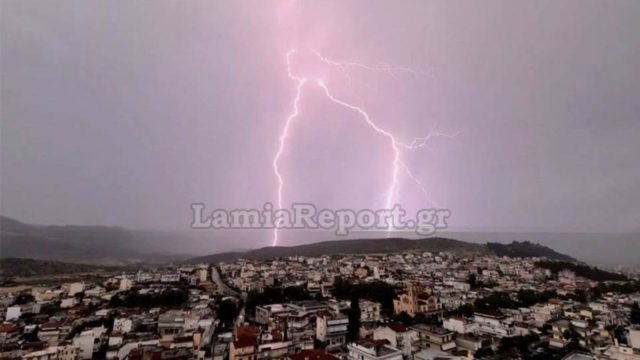 «Θερίζει» την χώρα η κακοκαιρία με χαλάζι και καταιγίδες – Η εξέλιξη από τον Σάκη Αρναούτογλου