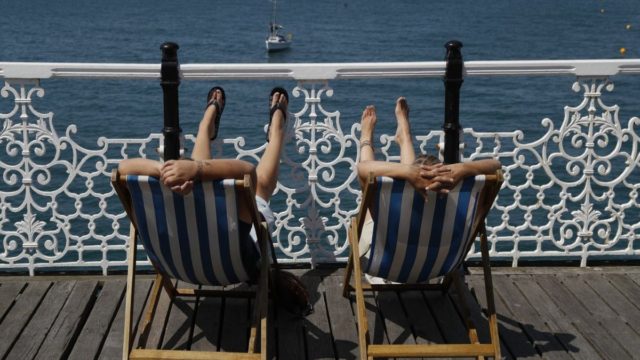 Κοινωνικός τουρισμός: Βγήκε η απόφαση, ξεκινούν οι αιτήσεις – Ποιοι είναι δικαιούχοι