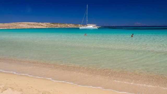Κουφονήσια: Ένας επίγειος παράδεισος με άρωμα Καραϊβικής – 8 λόγοι για να τα επισκεφτείτε