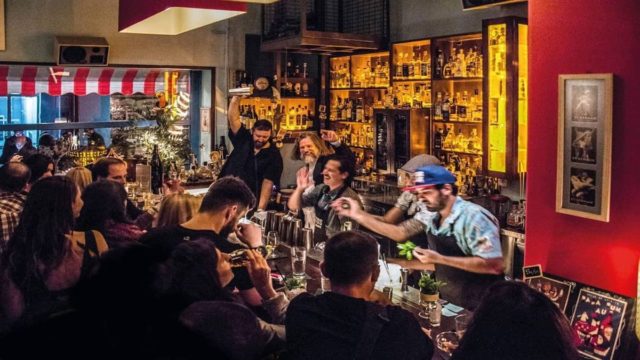 Ενστάσεις από τους επιχειρηματίες της εστίασης για τον διαχωρισμό: «Το θεωρώ αδιανόητο»