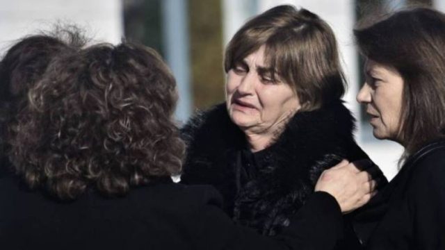Έγκλημα στα Γλυκά Νερά: «Κόλαφος» η μητέρα της Τοπαλούδη για τον Μπάμπη – «Το παιδί του θα τον μισήσει»