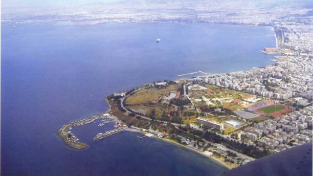 Η φωτογραφία της ημέρας: Κελλάριον Όρμος, το σημείο της Θεσσαλονίκης για την νέα ταινία του Αντόνιο Μπαντέρας