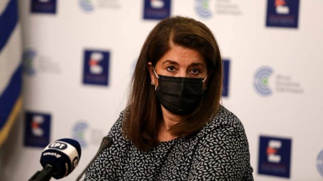 Σε 25 με 27 ανέρχονται τα περιστατικά μυοκαρδίτιδας σε εμβολιασμένους με mRNA –  Τι επεσήμανε η Βάνα Παπαευαγγέλου