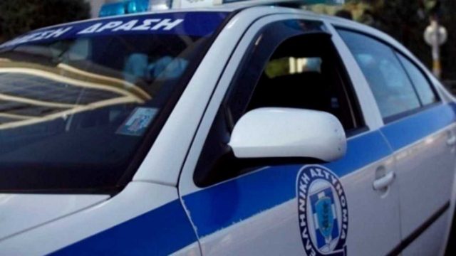 Συνελήφθη επ’ αυτοφώρω 19χρονος να αυνανίζεται μπροστά σε ανήλικη – Τον εντόπισε ο πατέρας της κοπέλας