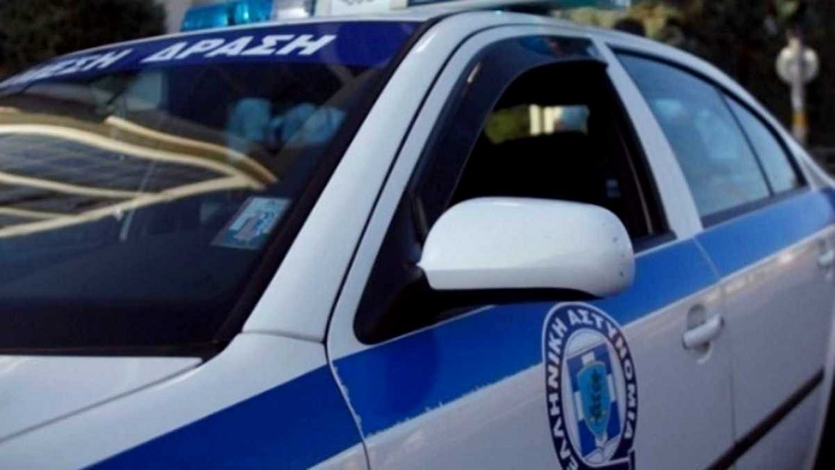 Συνελήφθη επ’ αυτοφώρω 19χρονος να αυνανίζεται μπροστά σε ανήλικη – Τον εντόπισε ο πατέρας της κοπέλας