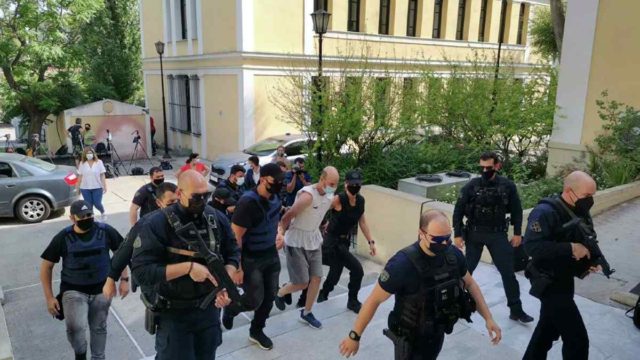 Βιασμός στα Πετράλωνα: Στην Ευελπίδων ο βιαστής της 50χρονης – Ο άνθρωπος που οδήγησε τους αστυνομικούς στο δράστη
