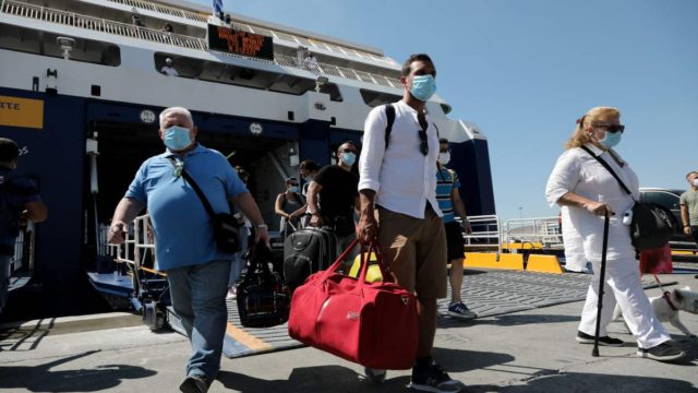 Πως ταξιδεύουμε με πλοίο; Η επιβίβαση θέλει ψηφιακή δήλωση με τεστ; Διαβάστε αναλυτικά