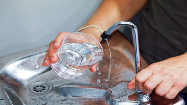 Επικίνδυνο πόσιμο νερό σε 9 πόλεις της Ελλάδας