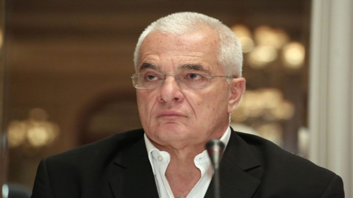 Πρετεντέρης: Δεν ξέρω ποιος έβαλε γκαζάκια, ελπίζω να πάνε για μπάνιο και διακοπές