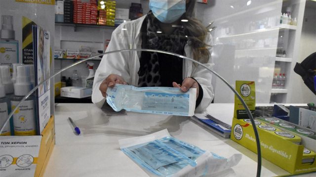Πανελλαδικές Εξετάσεις 2021: Πού θα κάνεις επαναληπτικό test αν βρεθείς θετικός – Ποιες δομές λειτουργούν
