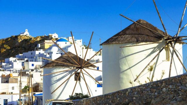 13+1 εναλλακτικά νησιά για να κάνετε τις διακοπές σας!