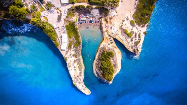 10+1 καλύτερες παραλίες του Ιονίου! Ποια έχει όνομα τυριού;