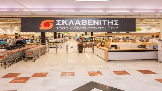 “10ωρα και εργασία τις Κυριακές εφαρμόζονται ήδη”: Καταγγελία βόμβα για τον Σκλάβενίτη!