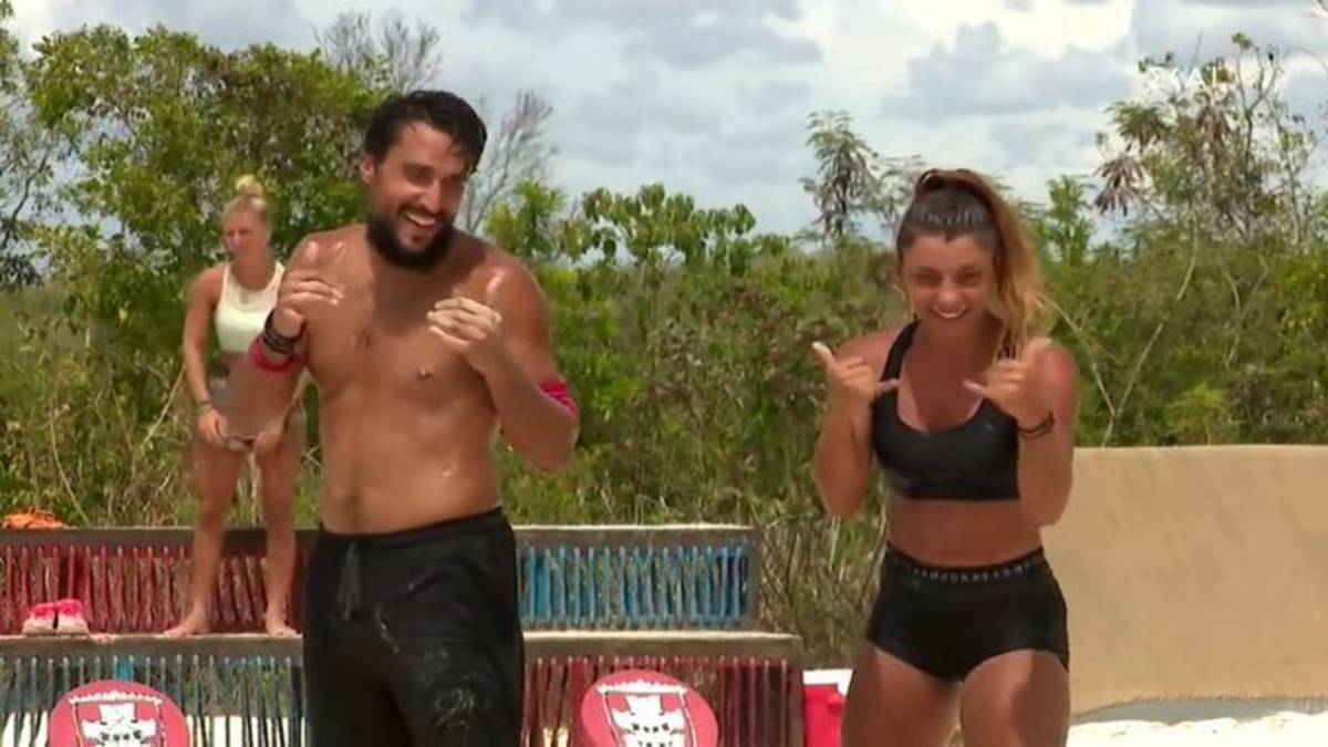 Survivor 4: «Μιλάει η Μαριαλένα για λυκοφιλίες που έλεγε τον Σάκη καραγκιόζη»
