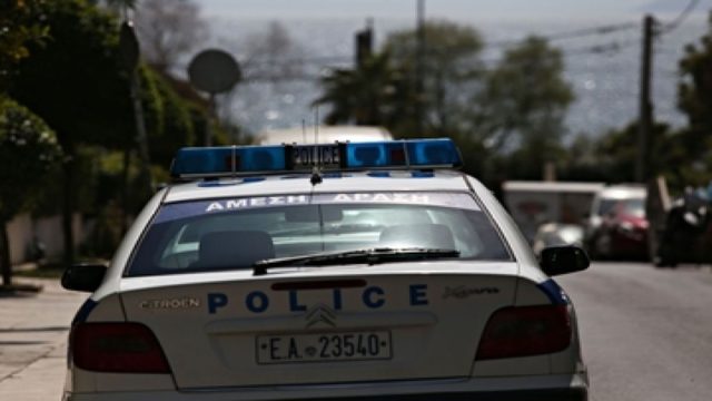 Βόλος: Οδηγός χωρίς δίπλωμα χτύπησε 5χρονο και το εγκατέλειψε – Συνελήφθη 21χρονος επειδή αυνανιζόταν μπροστά σε ανήλικη
