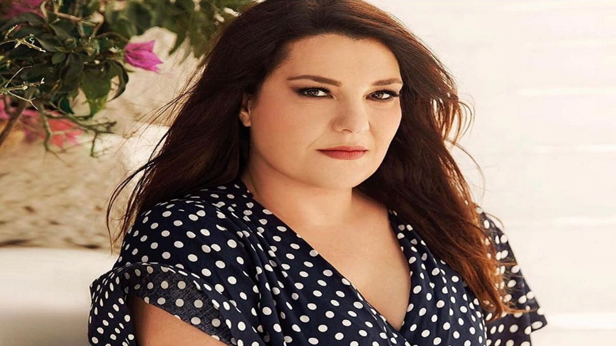 Η συγκλονιστική ανάρτηση της Κατερίνας Ζαρίφης για την 14χρονη Γωγώ – «Δεν πιάνει πια χώρο “η χοντρή” στην τάξη σου»