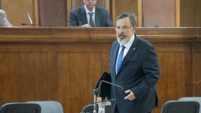 Στον εισαγγελέα ο Χρήστος Παππάς – Τι είπε στους αστυνομικούς που τον «ξετρύπωσαν»
