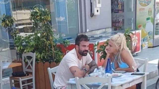 Στα πράσα τα πιτσουνάκια:  Σε ταβερνάκι Ιωάννα Τούνη – Δημήτρης Αλεξάνδρου