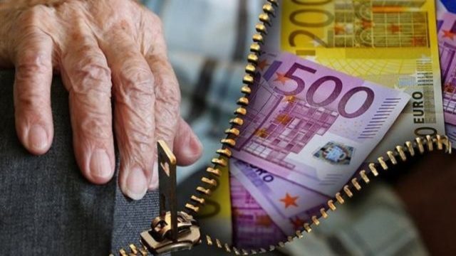 Συντάξεις Αυγούστου: Ποιοι θα λάβουν αύριο Τρίτη 27 Ιουλίου αυξήσεις και αναδρομικά 23 μηνών – Ο έξτρα φόρος που καλούνται να πληρώσουν οι συνταξιούχοι