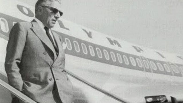 Αριστοτέλης Ωνάσης: Πρώην αεροσυνοδός της Ολυμπιακής αποκαλύπτει για τον Έλληνα κροίσο