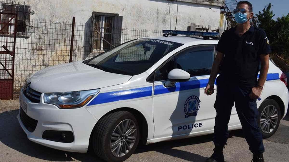 Σοκ στην Καλλιθέα: Εντοπίστηκαν δύο πτώματα σε προχωρημένη σήψη!