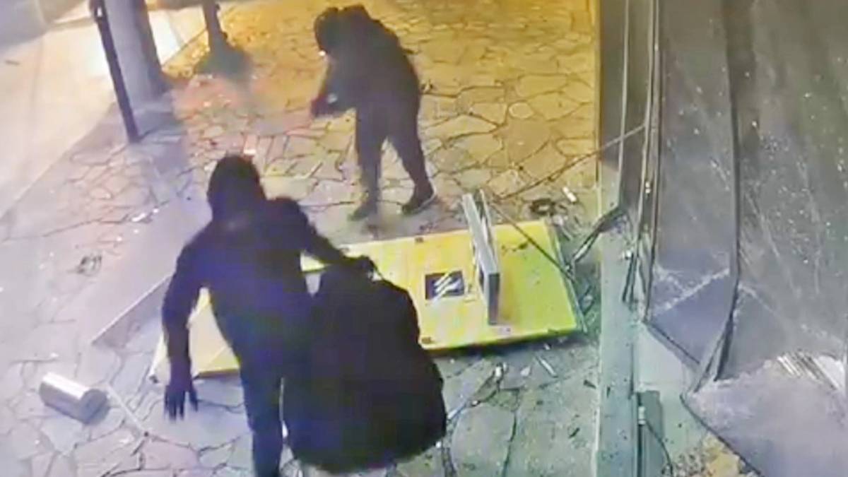Σοκαριστικό βίντεο: Έτσι δρούσε η σπείρα που ανατίναζε ΑΤΜ