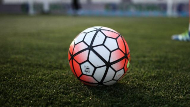 Παγκόσμιο σοκ: Επίθεση με βιτριόλι σε διάσημο ποδοσφαιριστή από τη γυναίκα του!