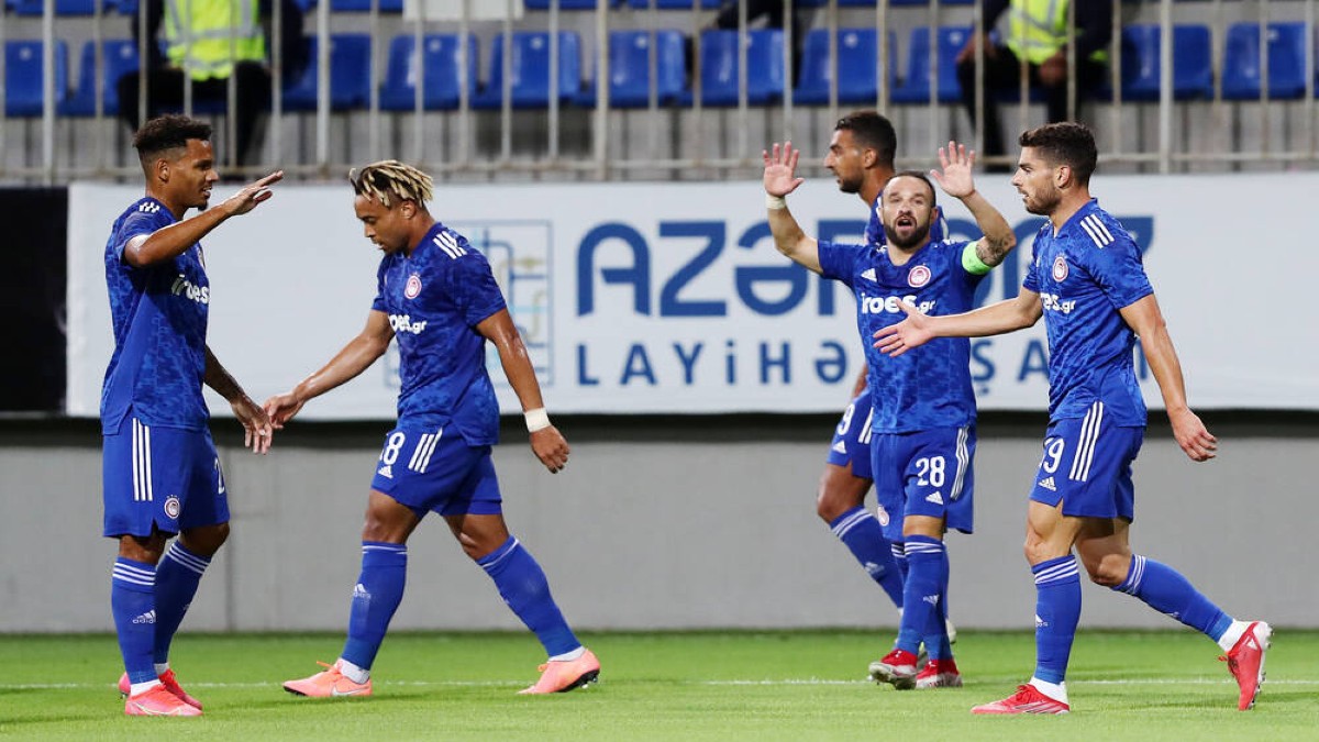 Champions League: Ο αποδεκατισμένος Ολυμπιακός υπέταξε τη Νέφτσι – Προκρίθηκε στον γ’ προκριματικό γύρο (Video)