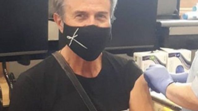 Τέλος τα ψέματα: Γι’ αυτό νοσηλεύτηκε με κορωνοϊό ο Τάκης Χρυσικάκος παρότι ήταν πλήρως εμβολιασμένος