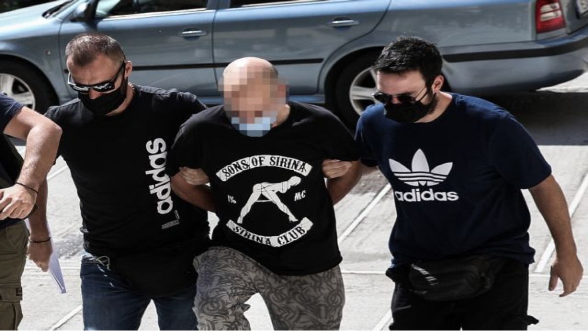 «Κολαστήριο το διαμέρισμα στην Ηλιούπολη: «Η 9χρονη κόρη του αστυνομικού μπορεί να είχε επαφή με βιασμούς!» – Η ροζ αγγελία της «Ιωάννας» (Φωτογραφία-ντοκουμέντο)