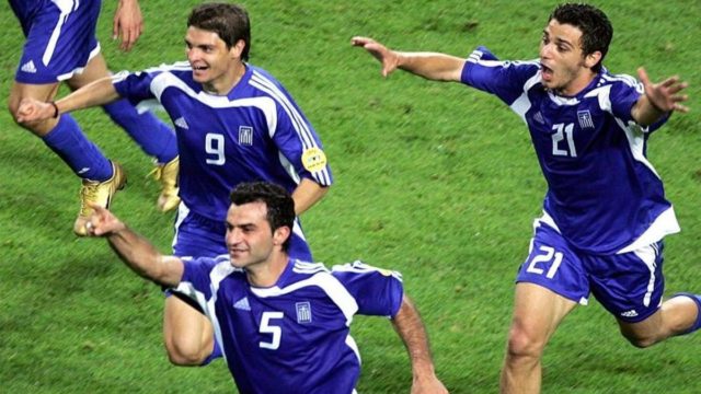 Euro 2004: “Γκολ και φύγαμε για τελικό….” – 17 χρόνια από τον θρίαμβο επί της Τσεχίας!