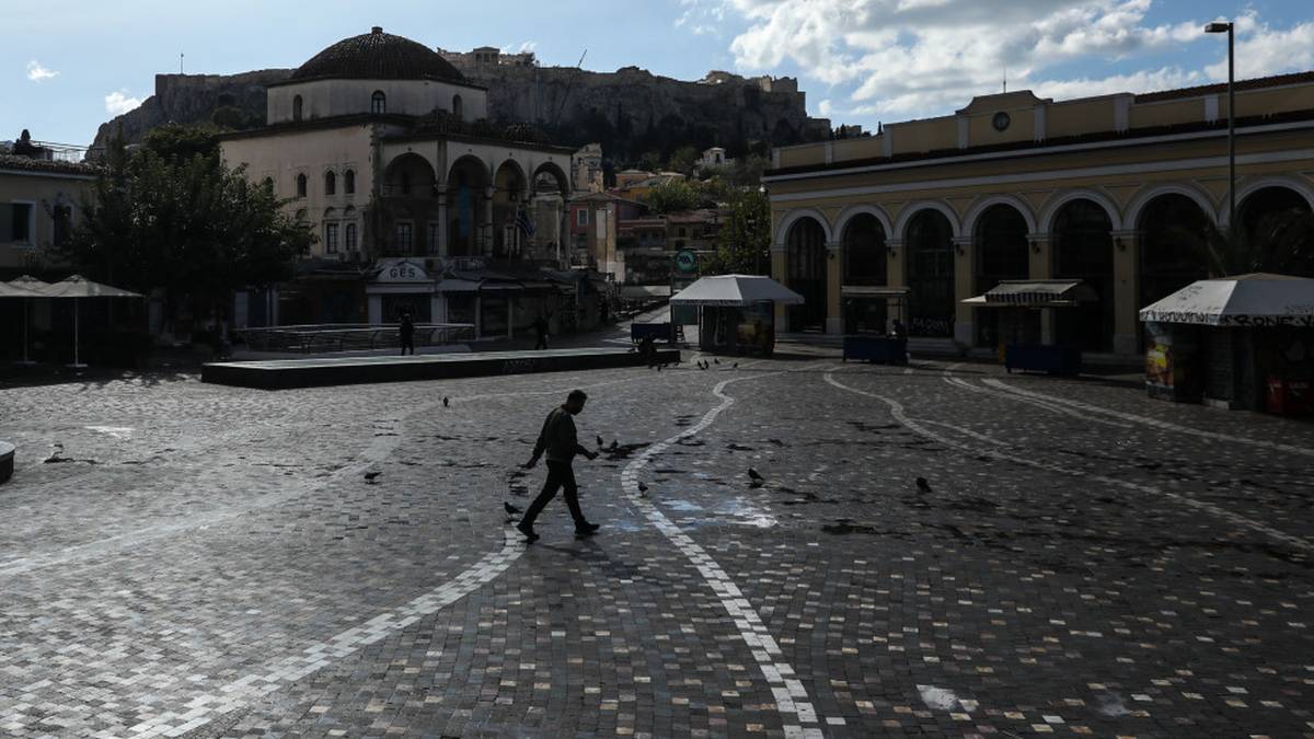 Επιστρέφει ο εφιάλτης: Είμαστε στην αρχή του 4ου κύματος – Πάνω από 1.000 κρούσματα την ημέρα τον Αύγουστο