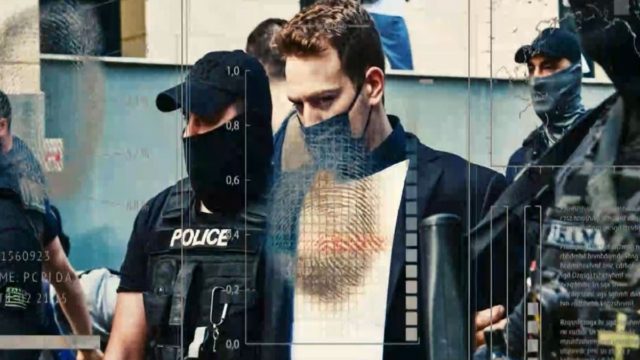 Γλυκά Νερά: Η «μπάζα» του Μπάμπη Αναγνωστόπουλου από την οικογένεια της Καρολάιν – Τα λεφτά που «τσέπωσε» ο συζυγοκτόνος (Video)