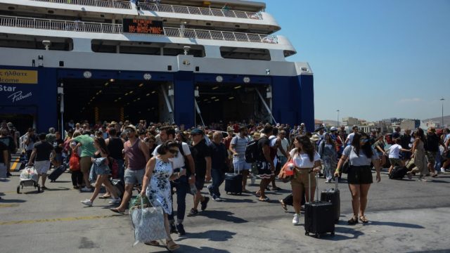 Έκπτωση έως 50% στα ακτοπλοϊκά εισιτήρια για τους εκπαιδευτικούς