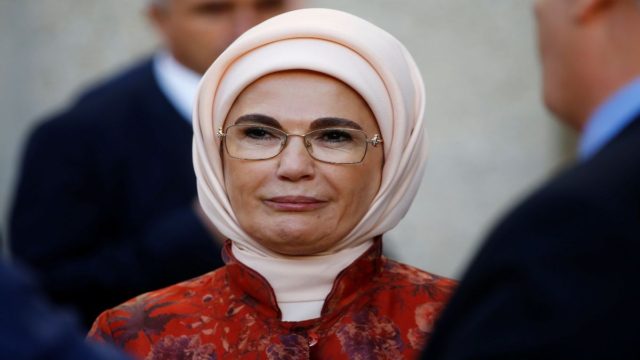 Σάλος από τις δηλώσεις της συζύγου του Ερντογάν για την «εκστρατεία κατά της σπατάλης»