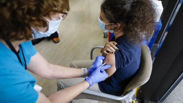 Γιατί τα εμβόλια mRNA δεν έχουν παρενέργειες;