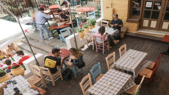 Γώγος: Να γίνουν υποχρεωτικοί οι εμβολιασμοί και στην εστίαση