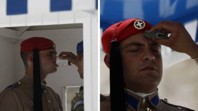 Συγκλονιστικές φωτογραφίες: “Έλιωσαν” οι Εύζωνες στο Σύνταγμα κάτω από τους 40 βαθμούς!