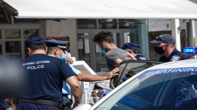 Έγκλημα στη Φολέγανδρο – 30χρονος δολοφόνος: «Την έσπρωξα στον γκρεμό γιατί με έπαιζε και με υποτιμούσε»