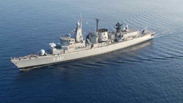 Συναγερμός στο Πολεμικό Ναυτικό – Συρροή κρουσμάτων σε φρεγάτα