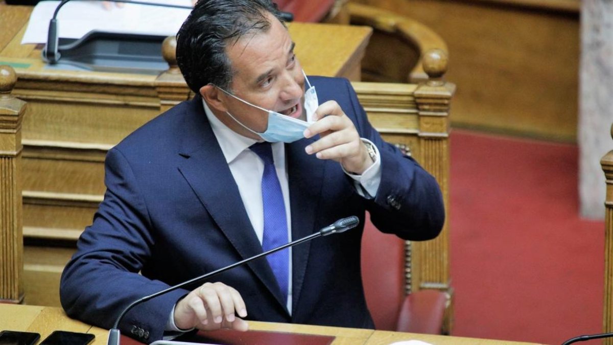 Γεωργιάδης σε ανεμβολίαστους: Κάνουν λάθος όσοι πιστεύουν ότι θα κάθονται το χειμώνα και θα παίρνουν λεφτά